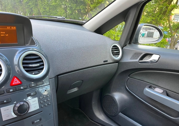 Opel Corsa cena 18900 przebieg: 210000, rok produkcji 2011 z Wyszków małe 211